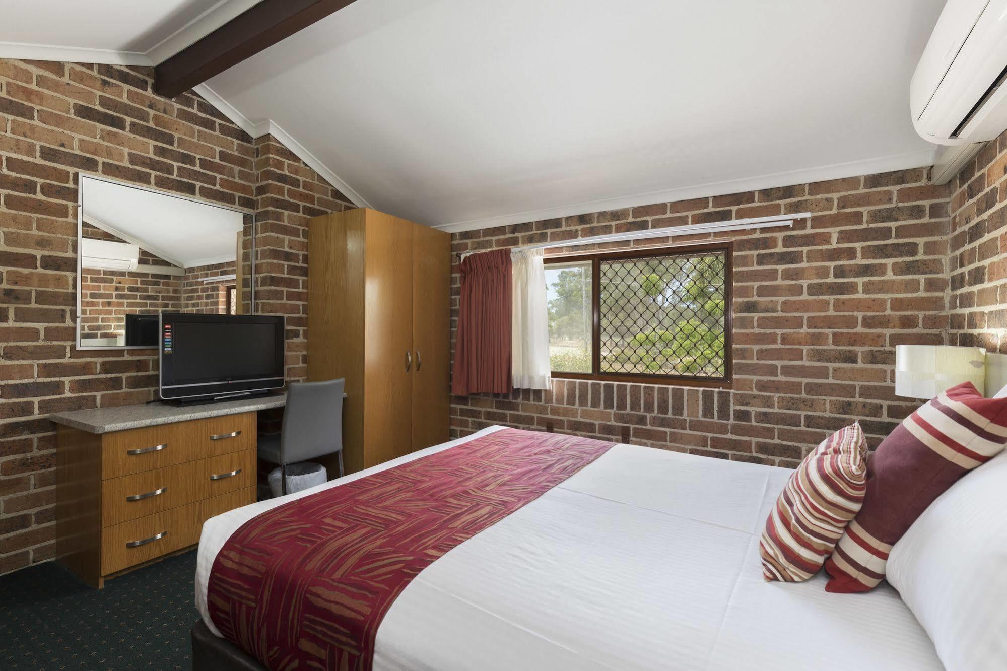 Beenleigh Yatala Motor Inn Екстер'єр фото